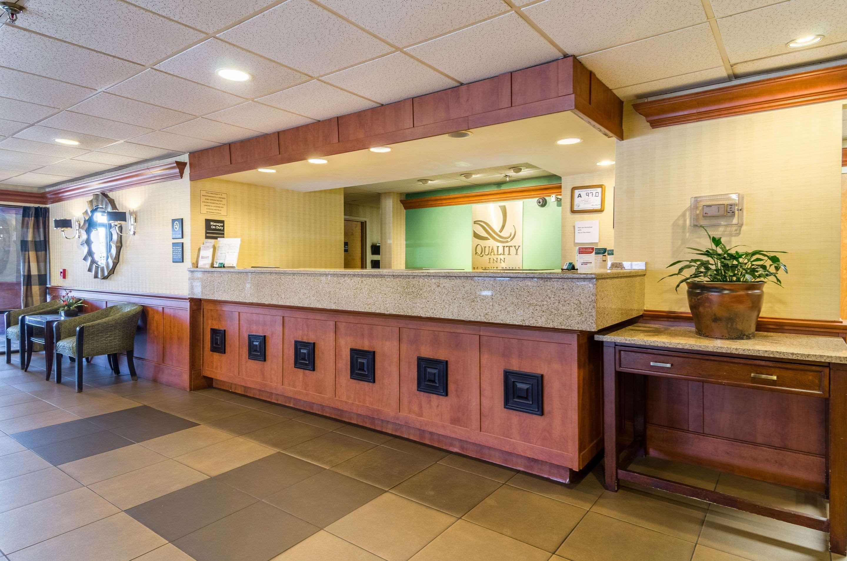 Quality Inn Lumberton Bagian luar foto